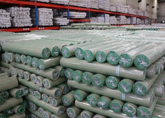Low Carbon Steel Wire Mesh 0.53mm-3mm Welded Wire Mesh Rolls For Construction